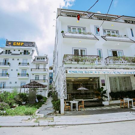 Tuan Thuy Hotel Далат Экстерьер фото